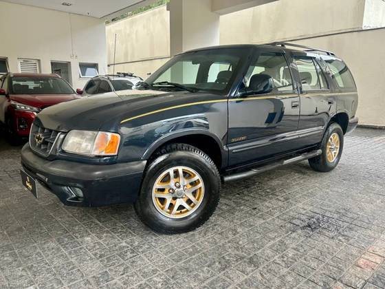 CHEVROLET BLAZER 4.3 SFI DLX EXECUTIVE 4X2 V6 12V GASOLINA 4P MANUAL CHEVROLET BLAZER 4.3 SFI DLX EXECUTIVE 4X2 V6 12V GASOLINA 4P MANUAL